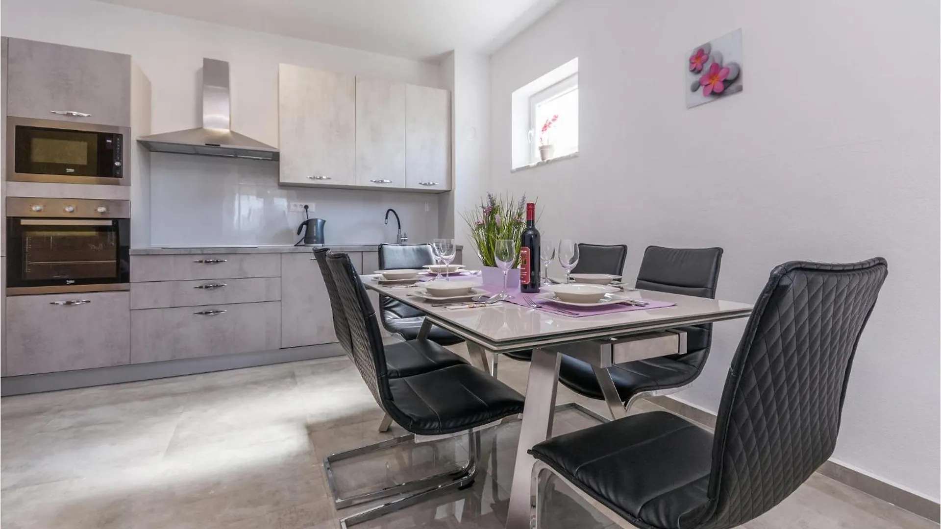 Nice Apartment In Gornje Rastane With Wifi