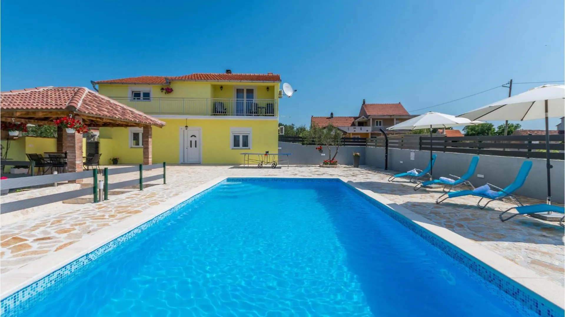 Nice Apartment In Gornje Rastane With Wifi 0*, Donje Rastane